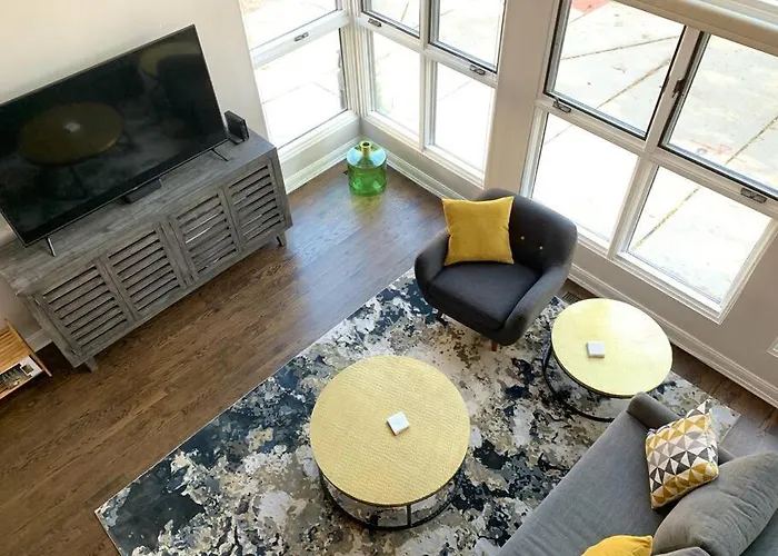 Lincoln Park Light-filled Loft Appartamento