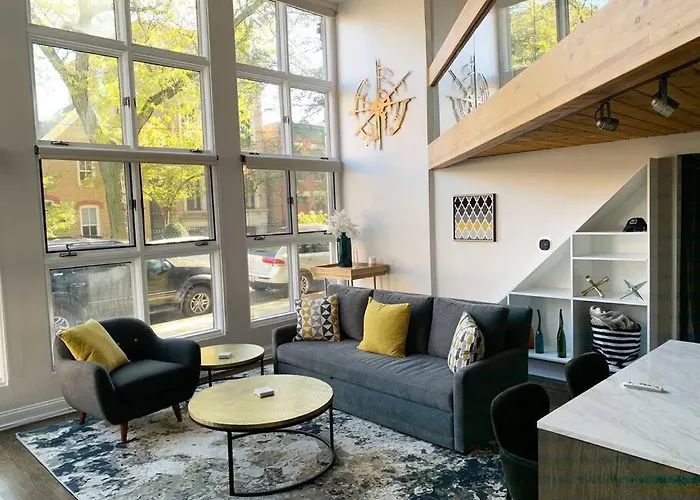 Lincoln Park Light-filled Loft Appartamento